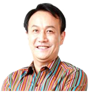 신일지교수