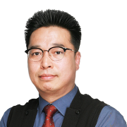 교수명